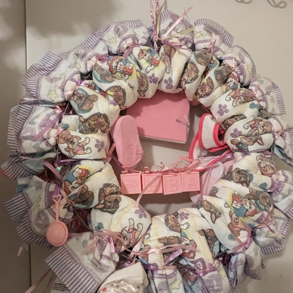 Baby Diaper Wreath Baby Shower Handmade Gift - Picture 5 of 12